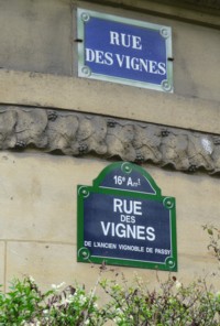 Rue des Vignes, Passy